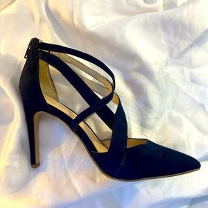 Nine West - Women’s - Navy Blue Stilettos - US size 5.5 - FREE SHIPPING
